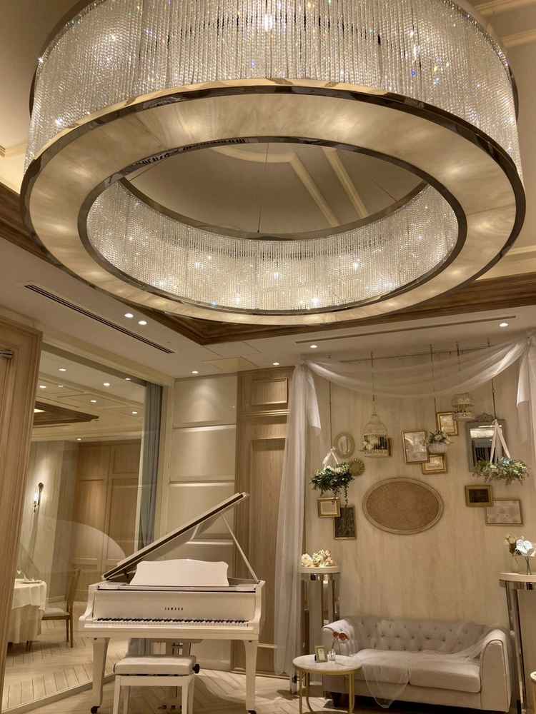 披露宴会場の入り口には広々としたウェルカムボードのスペースがあり、ダンボール3箱分の持ち込み可能。