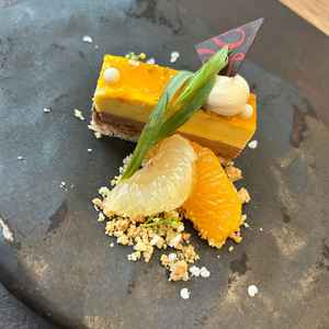 試食したデザート。とても美味しかった。