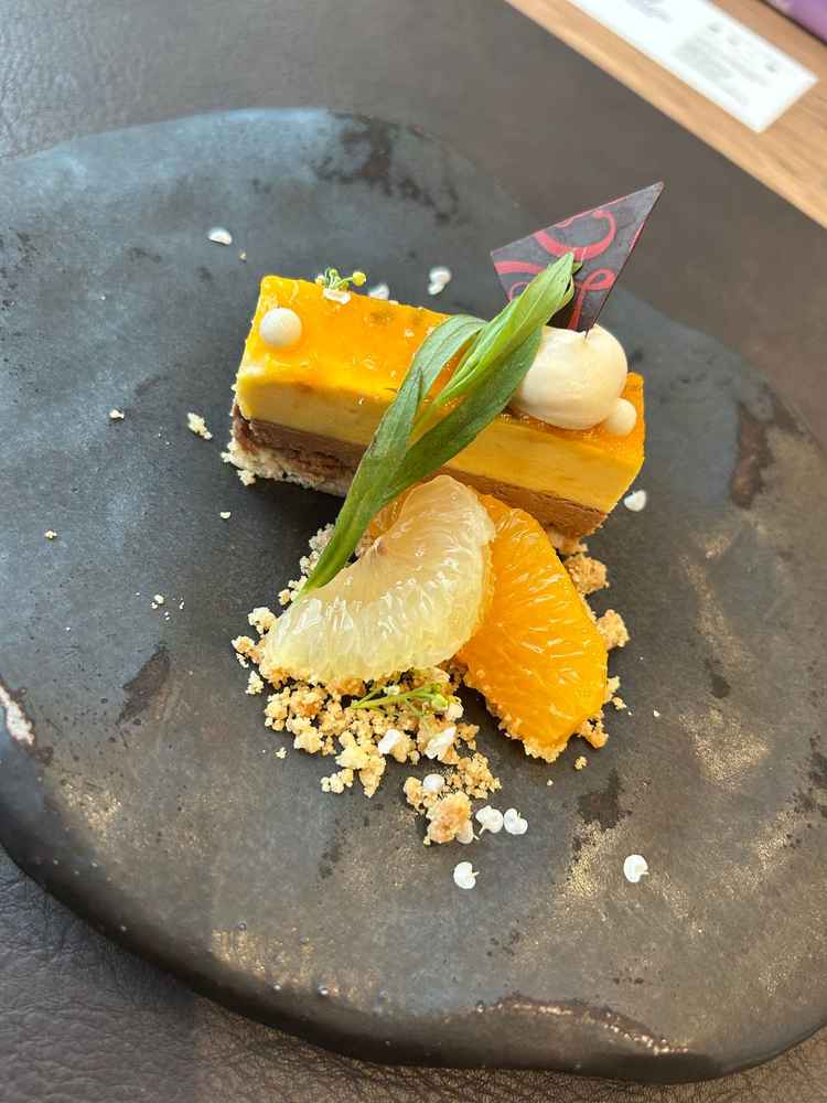 試食したデザート。とても美味しかった。