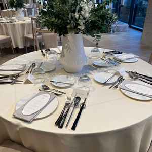 ゲストテーブル