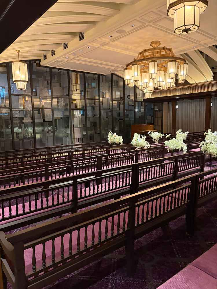 チャペル左から