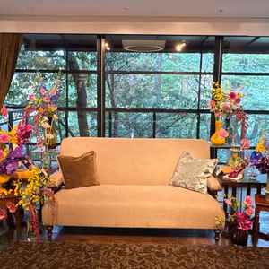 披露宴会場はガーデンとつながっており、開放感がありながらも落ち着いた雰囲気でした。