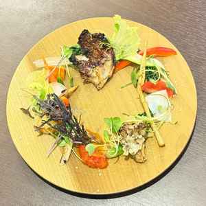 試食。素材の旨みが引き出された、とても美味しいお料理でした。