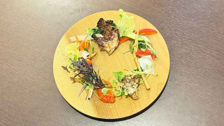 試食。素材の旨みが引き出された、とても美味しいお料理でした。