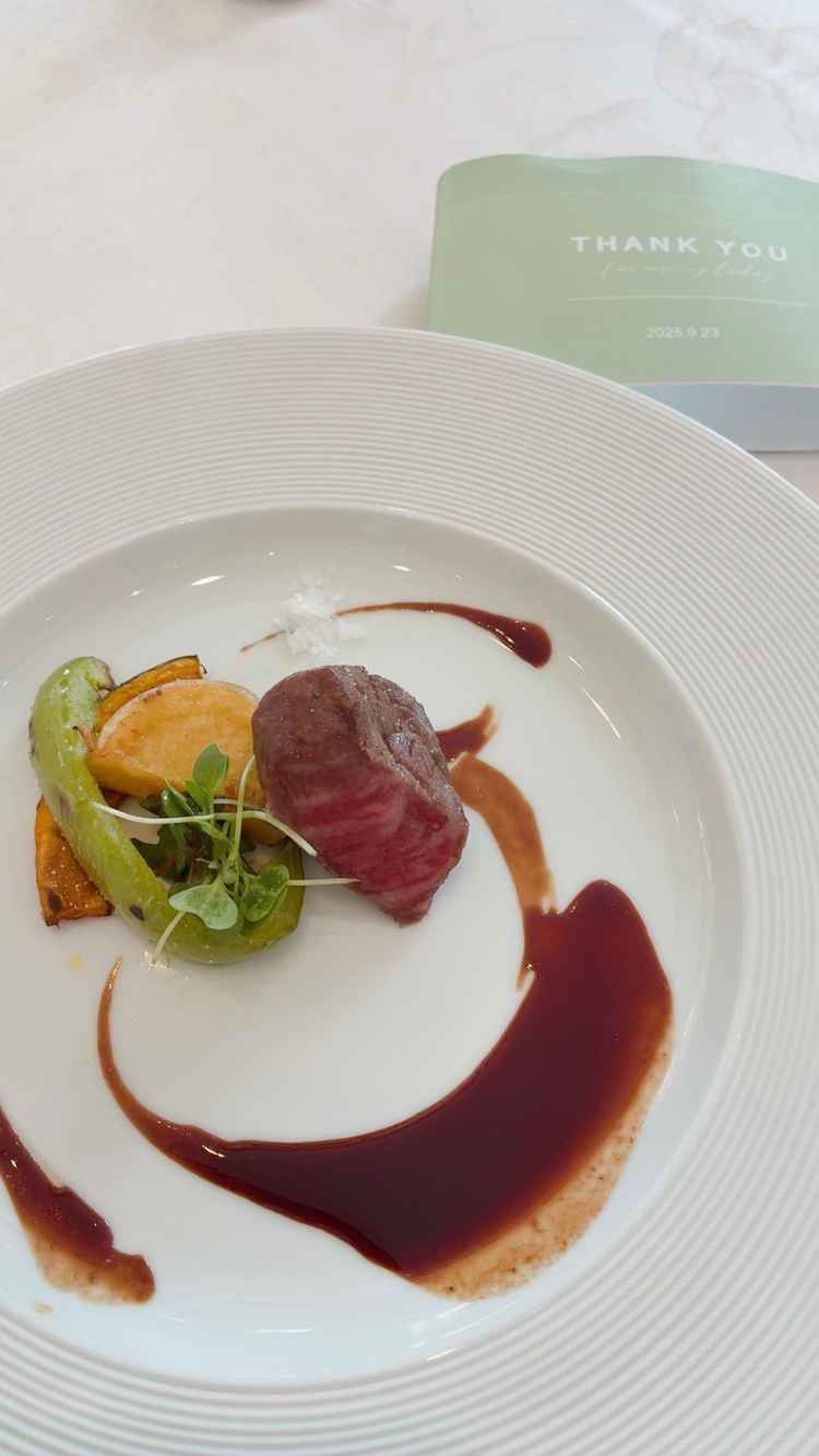 国産フィレ肉と糸島のお野菜を使った1品を堪能。お肉はもちろんのこと、お野菜も甘くとても美味い料理