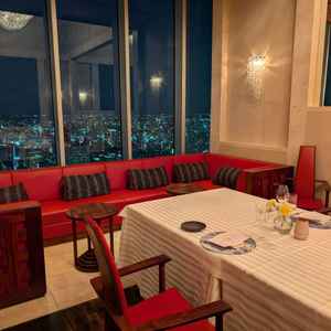 レストラン店内の個室です。10名以下ではこちらを利用したウェディングも可能とのことです。