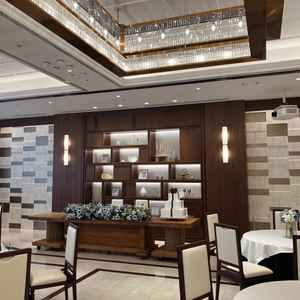 披露宴会場の新郎新婦席。この他にも披露宴会場が2箇所ありました。