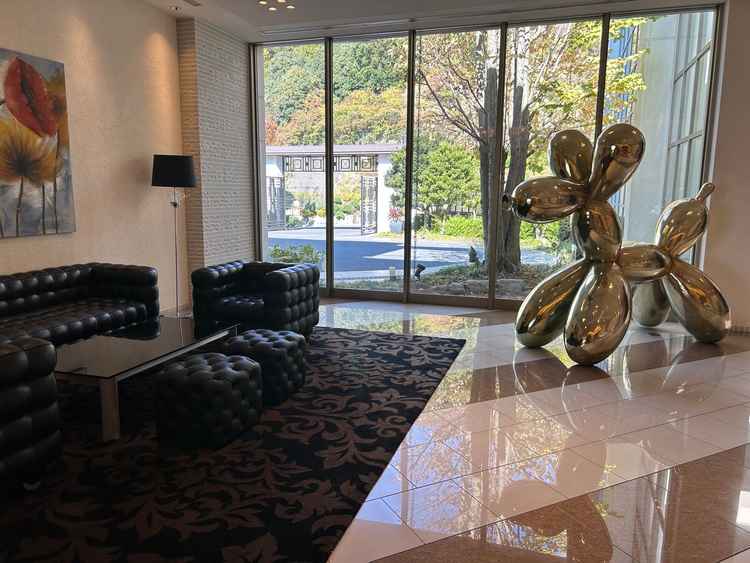 インテリアにこだわったロビー