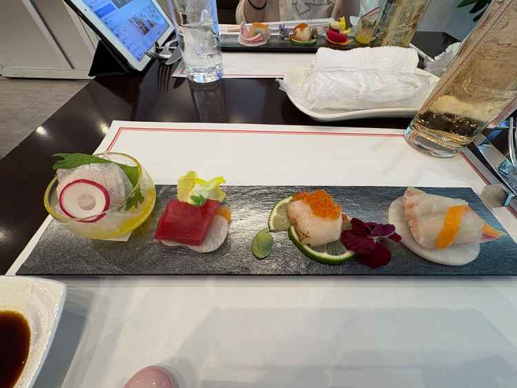 試食のお魚料理