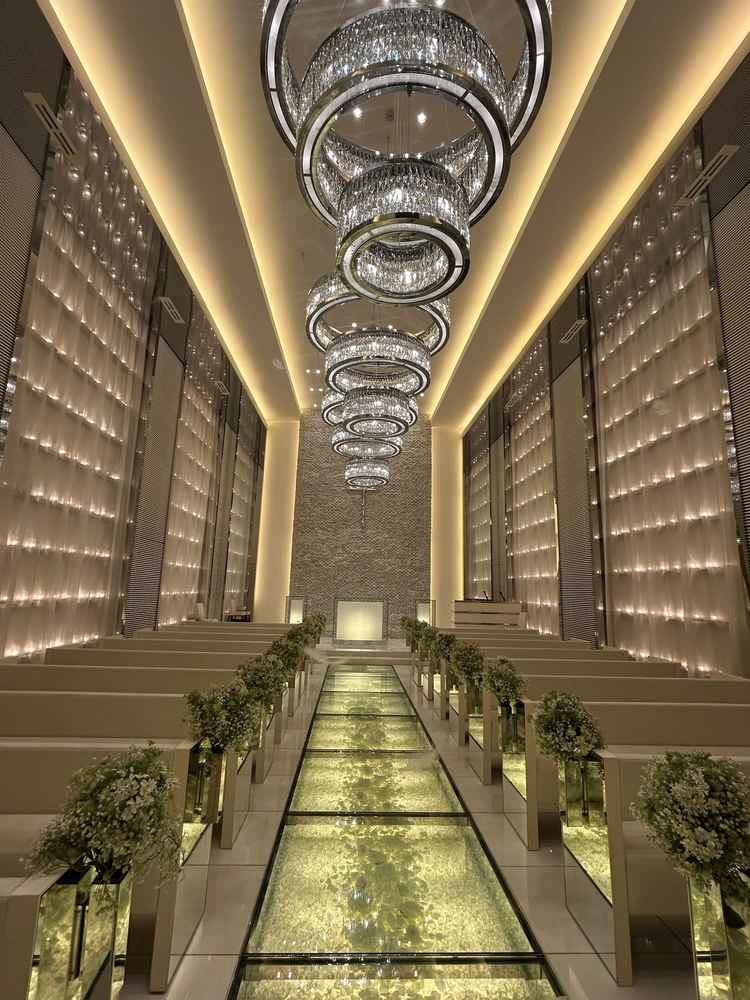 チャペル。他の皆様の口コミ通り、とても美しく幻想的だった。