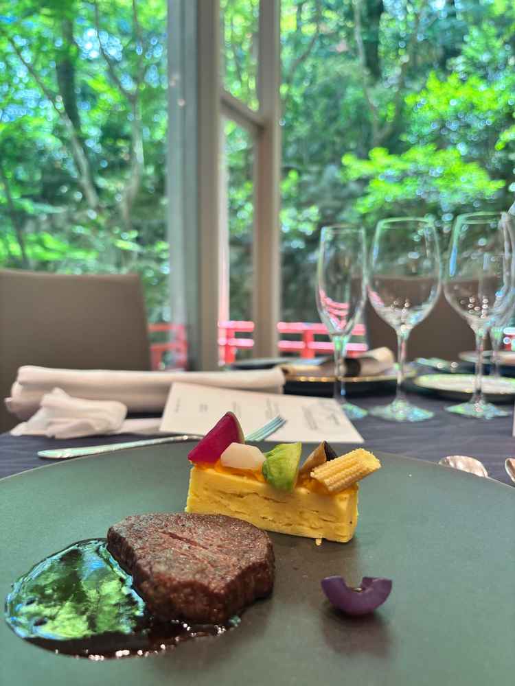 披露宴会場で試食会がありました。