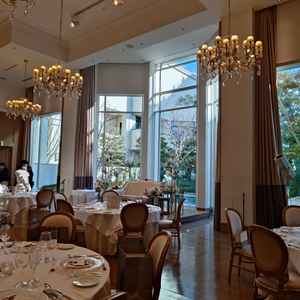 別荘タイプの披露宴会場