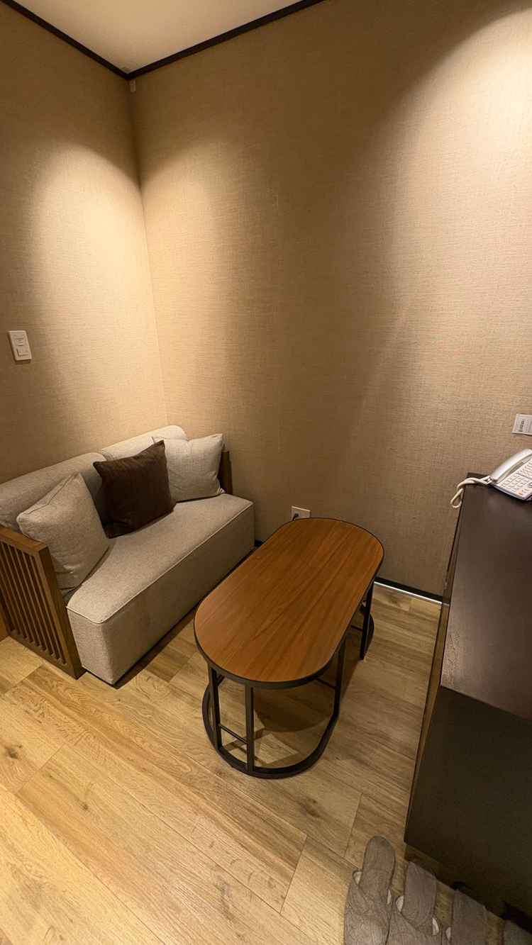 新郎新婦の控室には、専用トイレもありました。