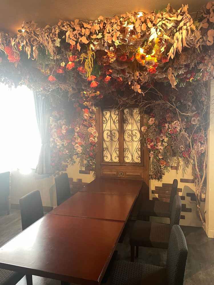 親族などに待機していただく部屋も可愛くて花が素敵でした。