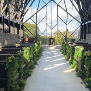 2つめのチャペルの写真。本物の木の香りがして、落ち着いた雰囲気でした。