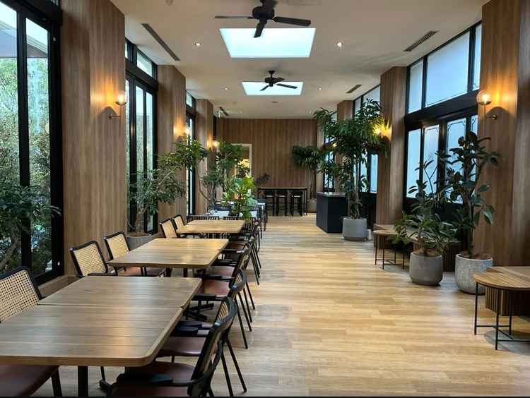 ゲスト待機場。カフェをイメージして作られたそうです。開放感がありました。