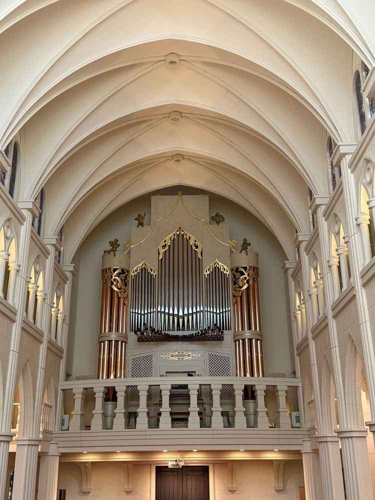 パイプオルガン