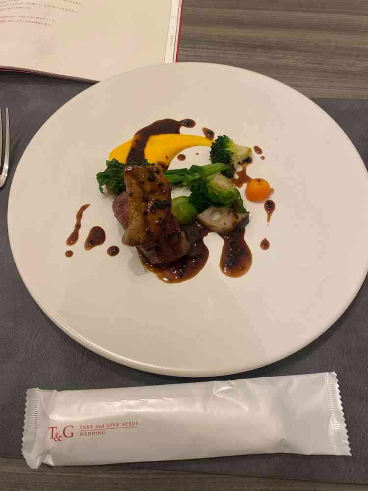 試食でいただいた牛フィレ。お肉が柔らかくて美味しかった。個別ブースでゆっくり食べれた。