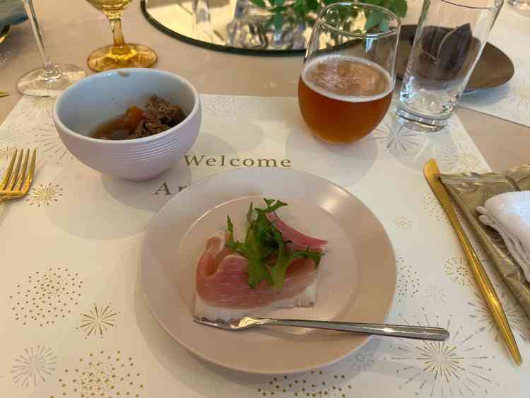 試食
