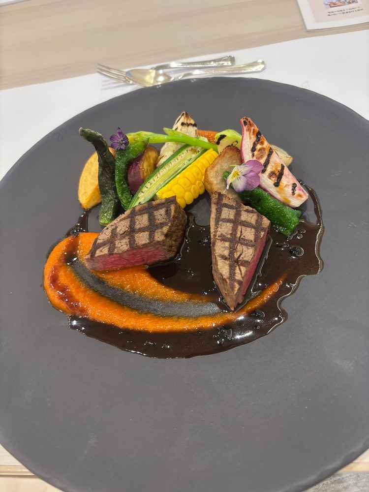 お肉のメニューも柔らかくて美味しかったです。