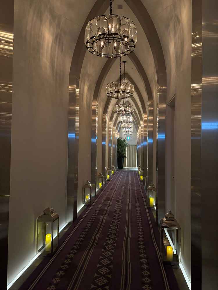 挙式会場への通路