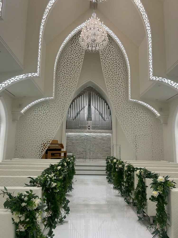 チャペルです。白を基調に広々としています！