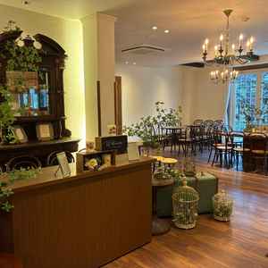 おしゃれなロビー