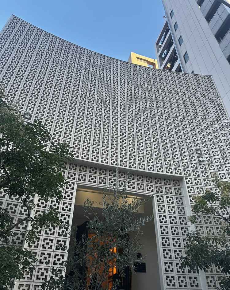 ゲストの人が入る入口。周りはビル等が多い中雰囲気があり良かった。