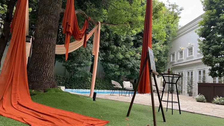 ヴィクトリアガーデン。ロビーと披露宴会場に続いていて、フラットな設計になっています。