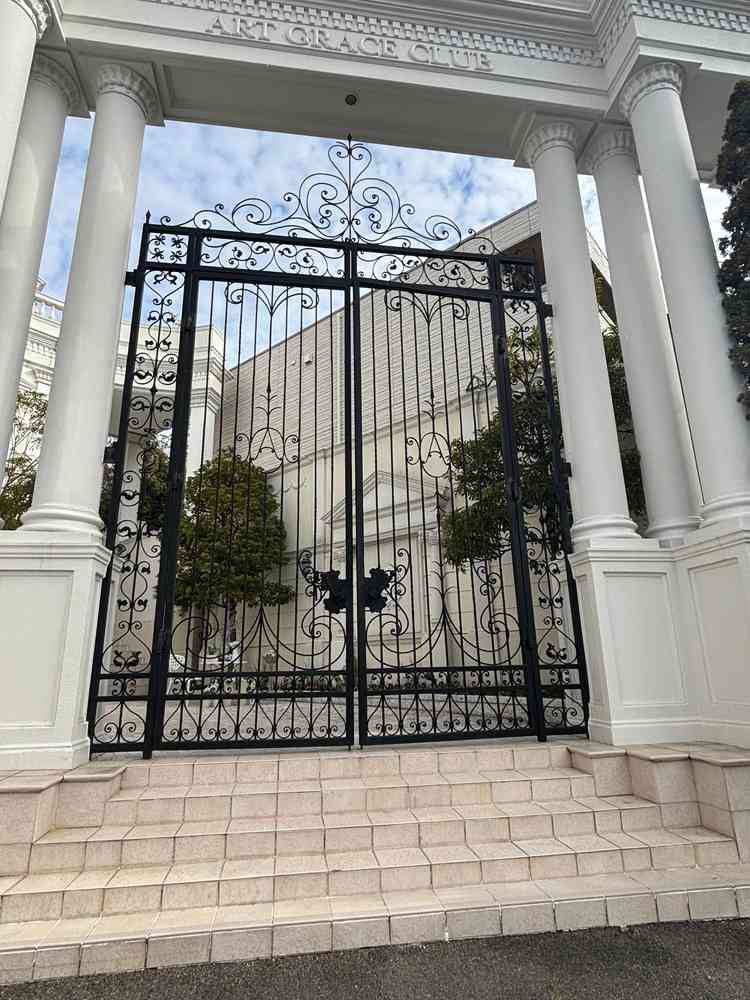 結婚式場の入り口。