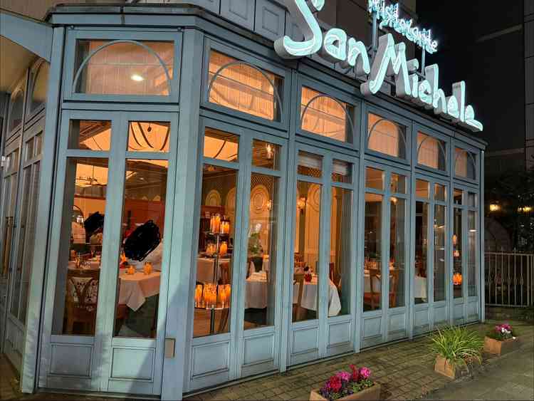 披露宴会場（レストラン）の外観