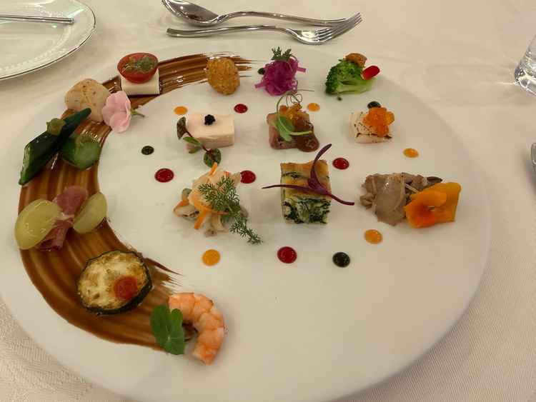 料理の写真。盛り付けがすごく可愛くて、美味しかった。