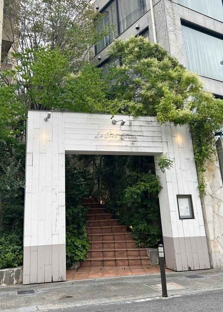 表参道からすぐの通り