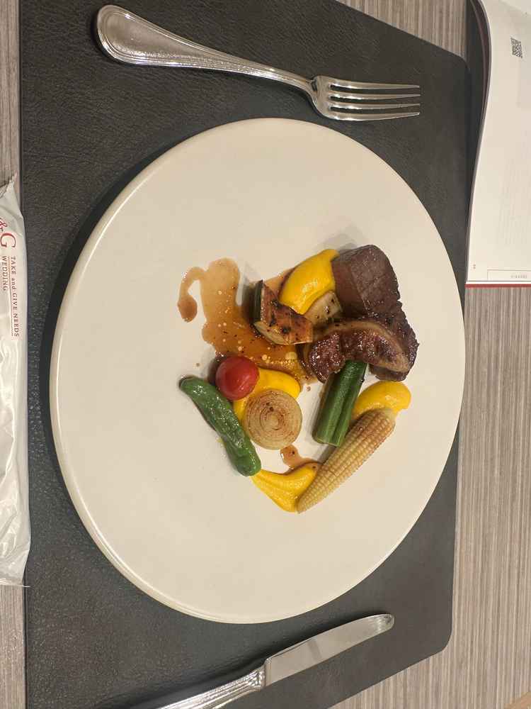 豪華な試食では、想像以上の美味しさで驚きました！
