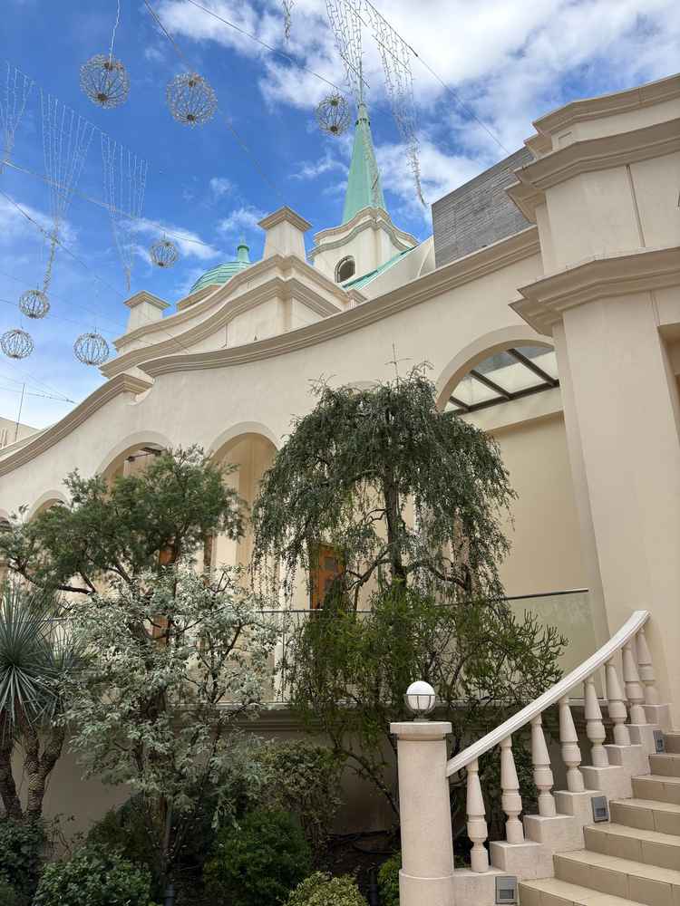 チャペル外観になります。