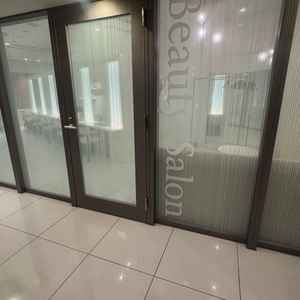 親族やゲストも使用できるサロンがあり、良かったです。