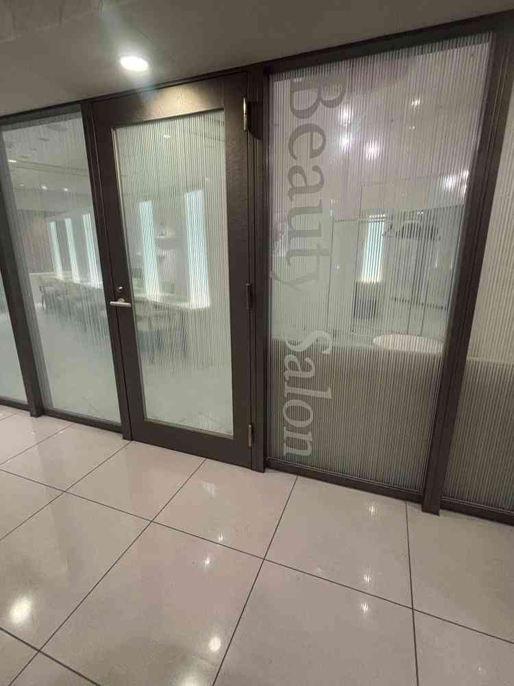 親族やゲストも使用できるサロンがあり、良かったです。