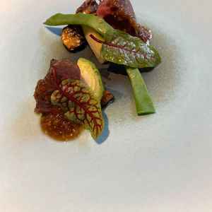 料理の中でも特にお肉が美味しかったです。バター強めのジャポネソースで自分は好みでした。