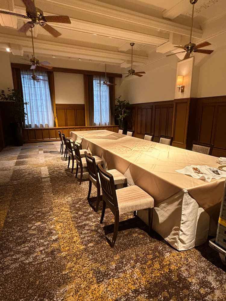 少人数の会場の大きさが絶妙に理想通りのサイズ感でした。