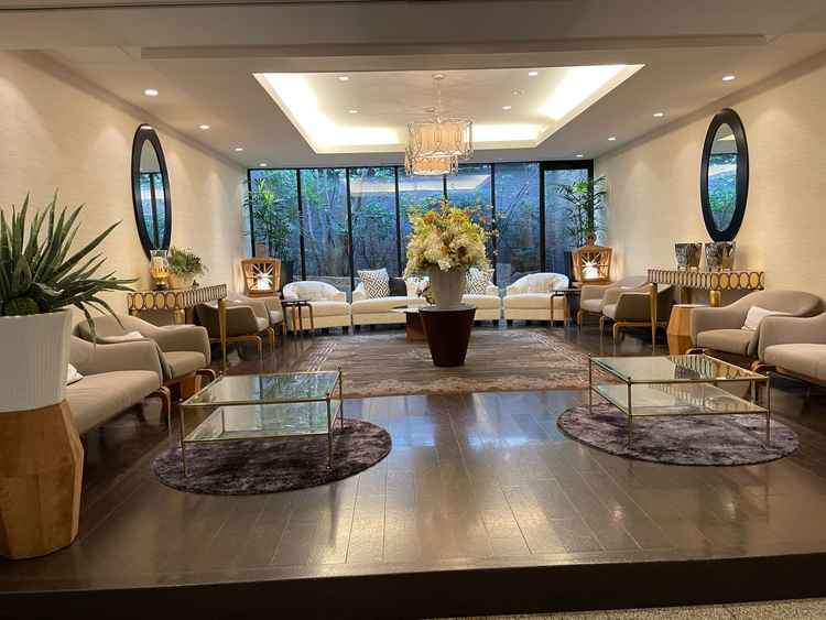 会場入ってすぐの待ち合いができるスペース