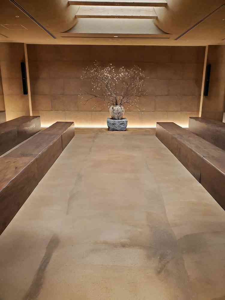 チャペルです。独特な雰囲気でした。