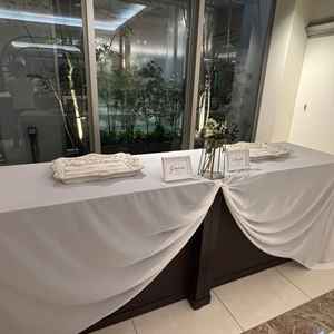 受付スペース。標準で用意されているものでも十分満足できそうです。