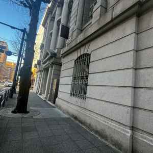 到着してすぐ、この外観の建物を貸し切りで使用できるのは素敵だと思った。