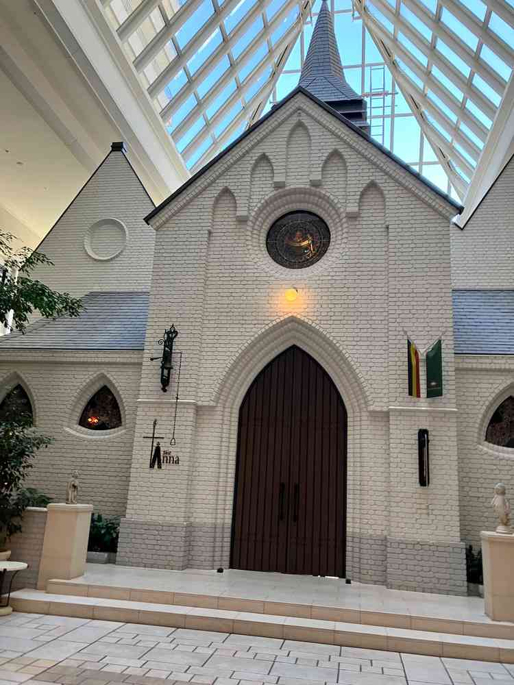 全天候型のチャペル