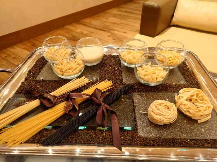 見学なのにパスタの種類が選べて、なんと今からパスタメニュー作るとのことでびっくりした