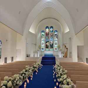 広々とした空間でした。とても良い香りがしました。厳かな雰囲気がありました。