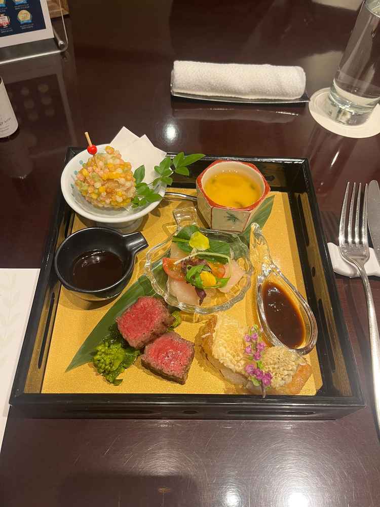 試食の写真。甘鯛の天ぷらが美味しかった。