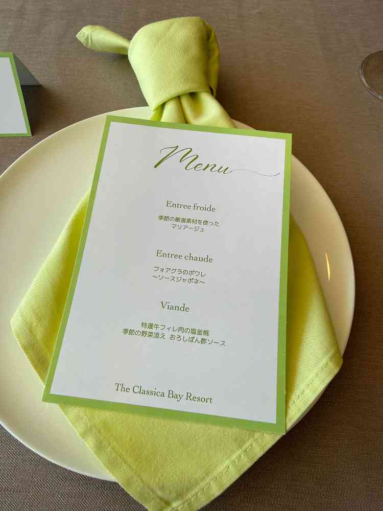 ショートコース試食プランだったがペット婚ならではの装飾に変えてくれてよりイメージが出来た。