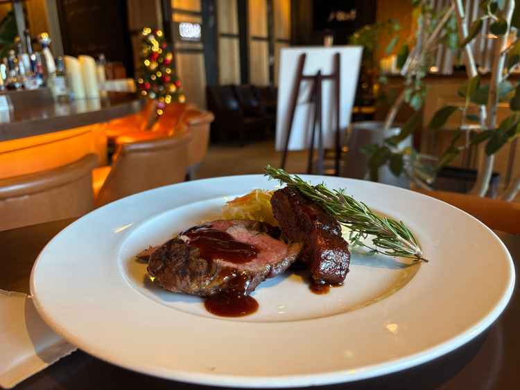 試食のコース料理