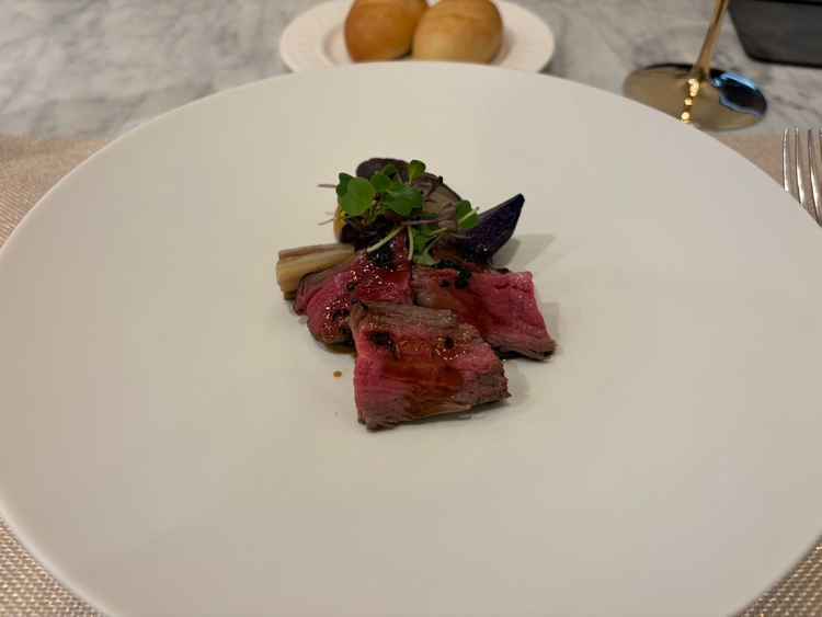 お肉もジューシーで美味しかったです。
